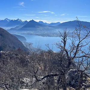  Appartement Entre D'annecy Et Montagnes, Golf Et Parapente à Pieds