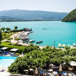 Le Bise Hotel